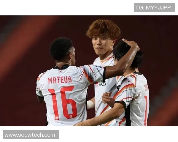 札幌冈萨多迎战广岛三箭争夺联赛积分全力以赴展现球队实力